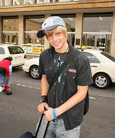 chris.......