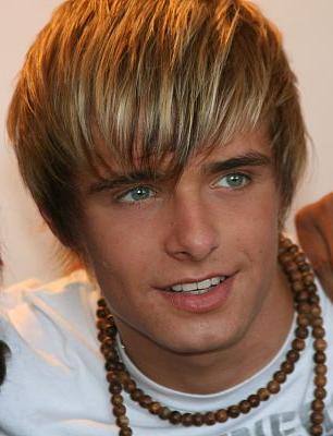 chris.....!